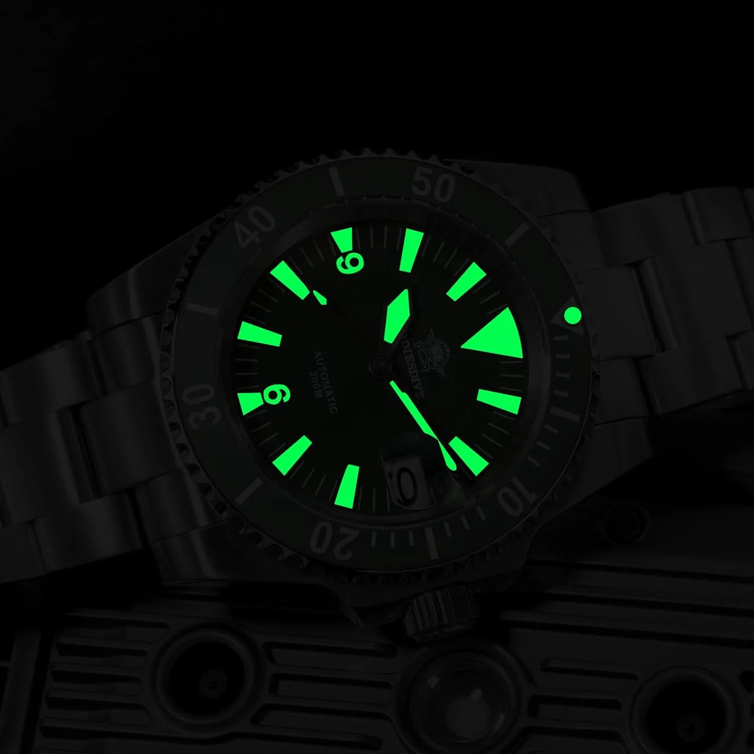 ADDIESDIVE Automatic Dive Watch for Men Steel Band Waterproof Diver 200 M Japan NH35A Movement