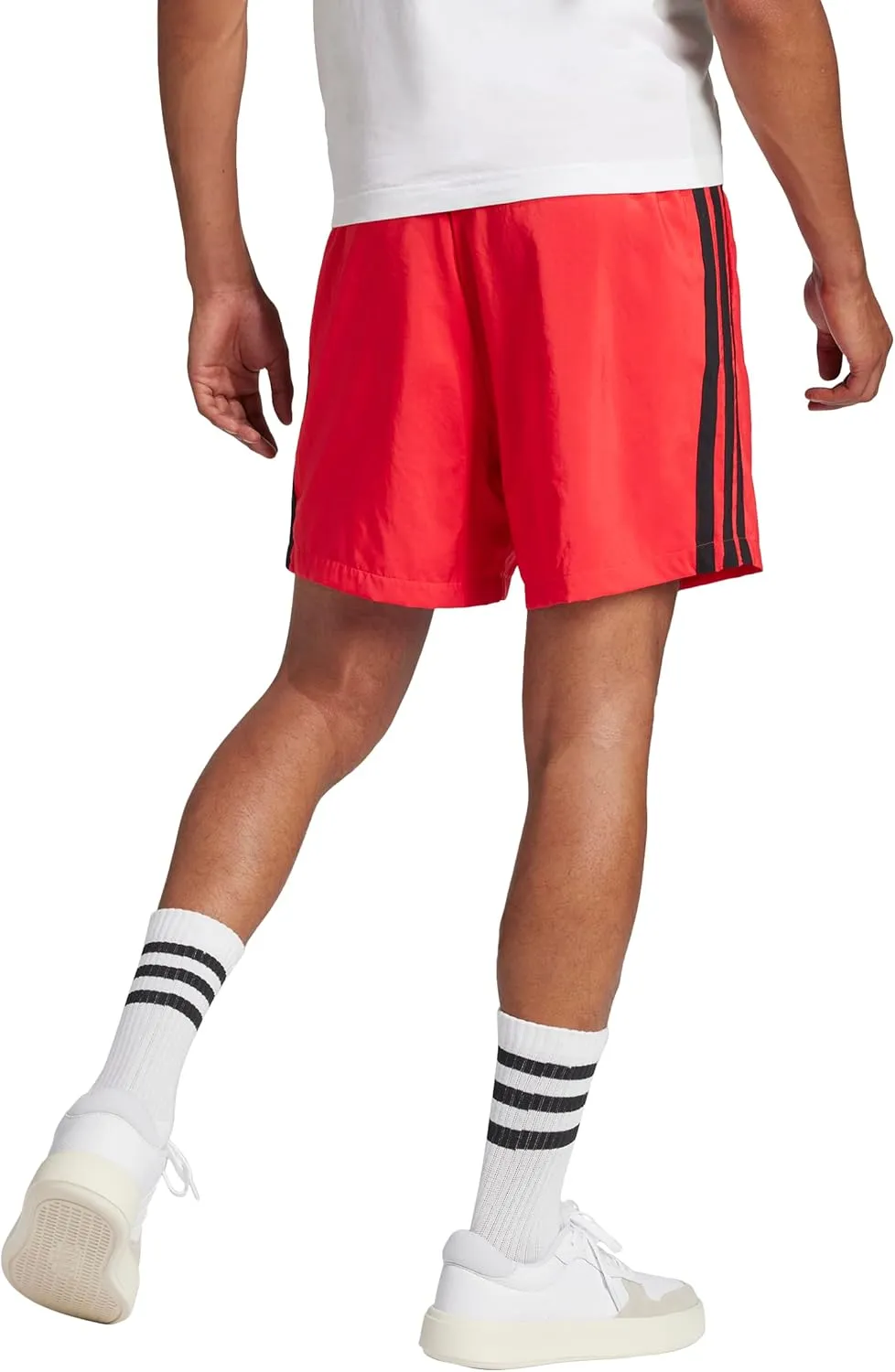 adidas Men's Essentials 3-Stripes Chelsea 7-inch Shorts