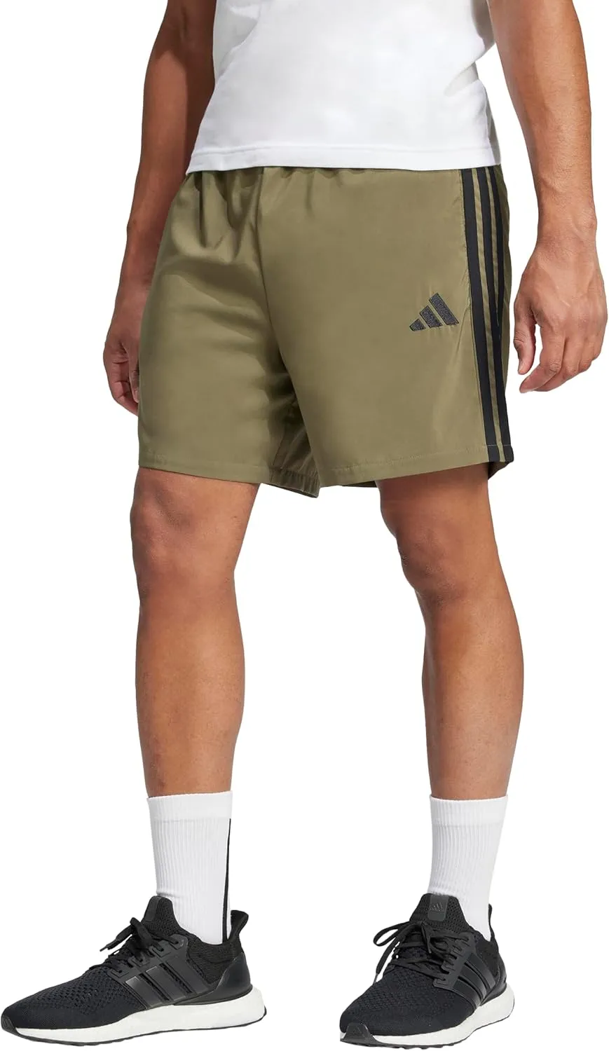 adidas Men's Essentials 3-Stripes Chelsea 7-inch Shorts
