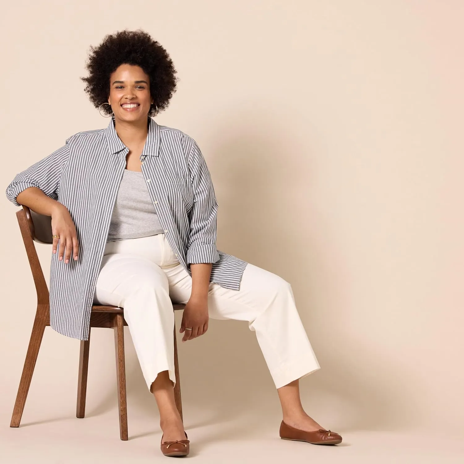 Amazon Essentials Women's High-Rise Regular-Fit Ankle-Length Wide-Leg Khaki Pant