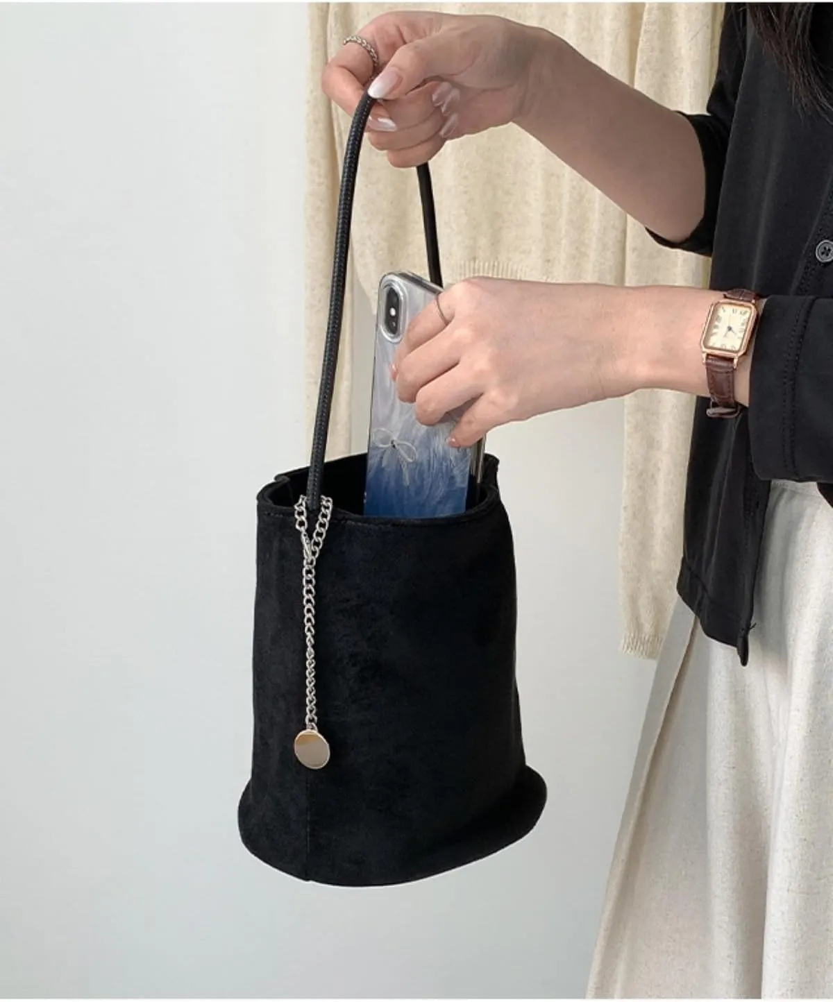 Chic Brown Suede Bag Soft Bucket Bag Women 2024 Fall Winter Handbag Stylish Shoulder Bag Versatile Crossbody Purse