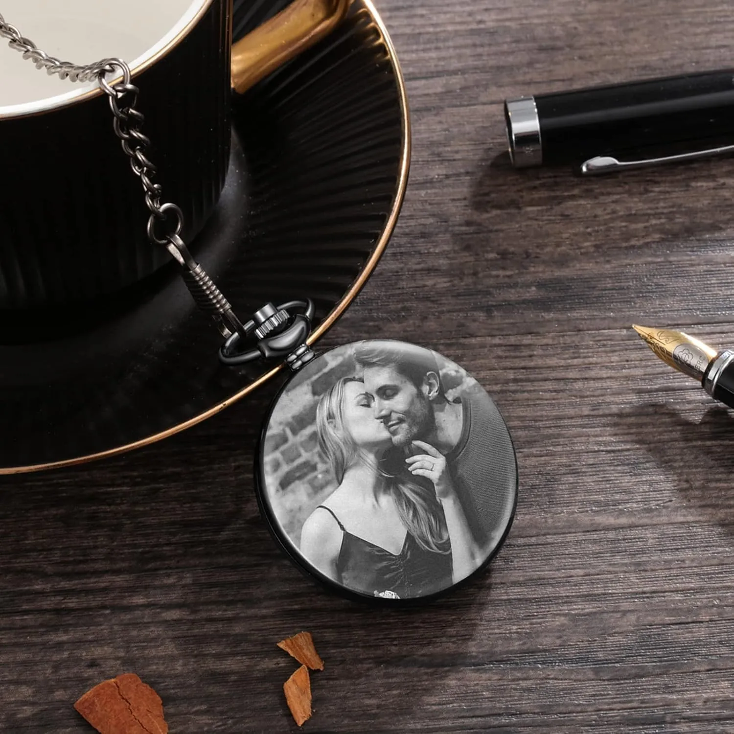 JewelOra Personalized Pocket Watch for Men Women Custom Engraving Name Pocket Watches with Detachable Chain Customized Pocket Watch with Picture Gift for Husband Boyfriend Dad