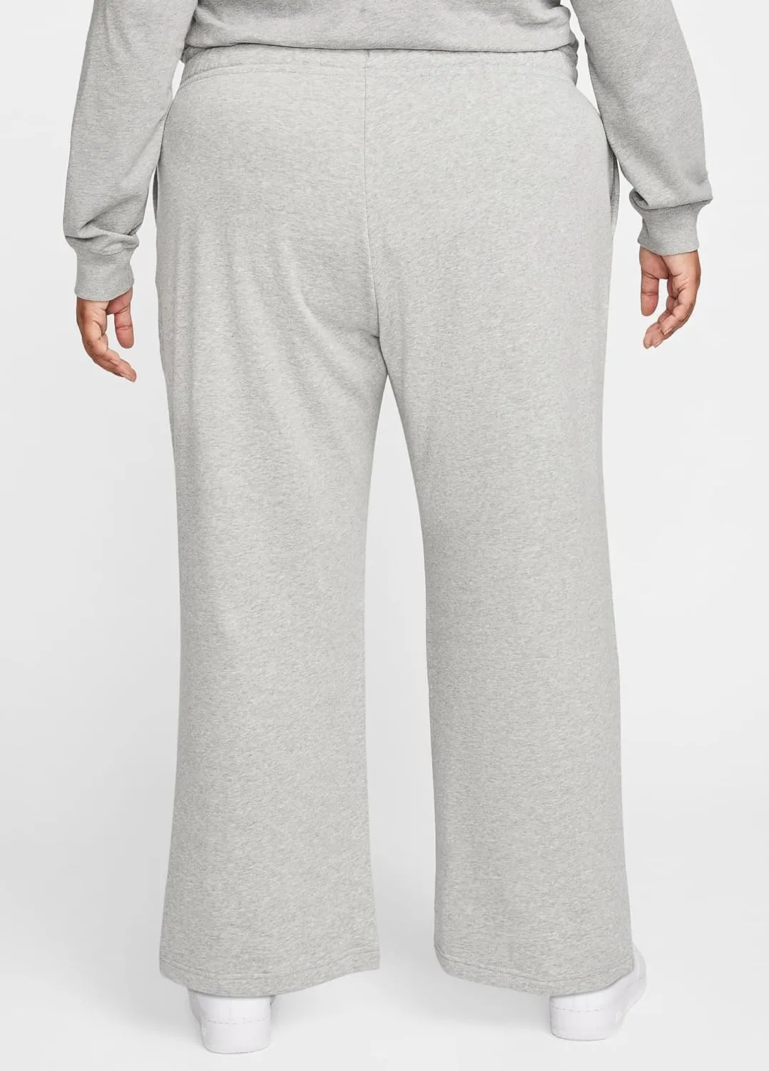 Nike Sportswear Club Fleece Women's Mid-Rise Plus Size Pants